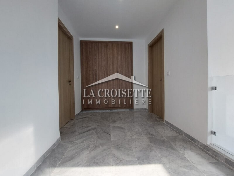 Duplex S+3 avec jardin à La Soukra